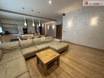 Prodej rodinného domu 5+kk v centru města Děčín, ul. Dobrovs - 3