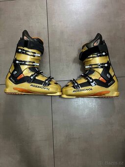 carvingové lyže + boty - 3