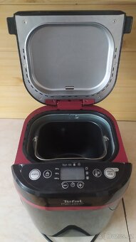Prodám pekárnu Tefal - 3