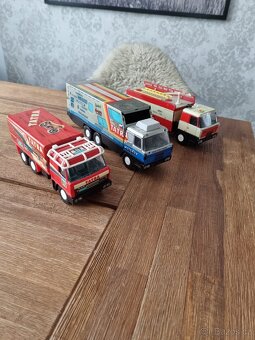 Prodam kovové modely tatra - 3