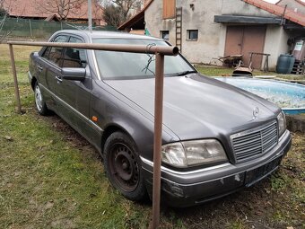 Mercedes Benz w201 180 - 3