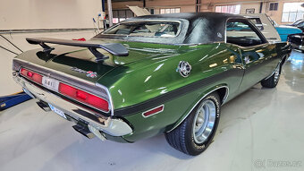1970 Dodge Challenger R/T SE 383 V8, manuál, po renovaci - 3