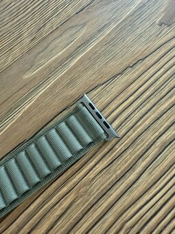 Řemínek Apple 49mm olivový alpský tah - Small - 3