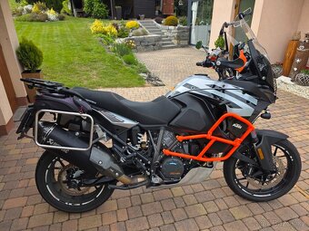 KTM 1290 Super Adventure - 3