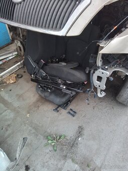 Auto - 3