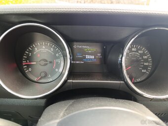 FORD MUSTANG 3.7 V6 224 KW - 3