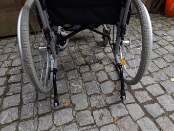Invalidní vozík vaha jen 12 kg - 3