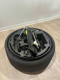 //Originalní Dojezdové kolo Mercedes 18"// - 3