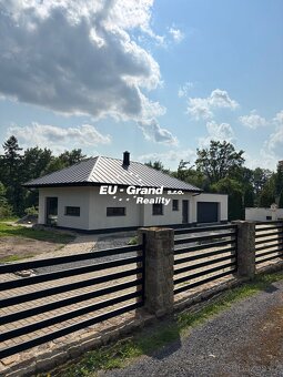 Prodej rozestavěného rodinného domu v atraktivní lokalitě – - 3