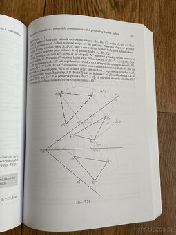 Prodám učebnici do deskriptivní geometrie - 3