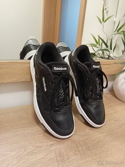 Reebok dámské tenisky vel. 37 kožené - 3