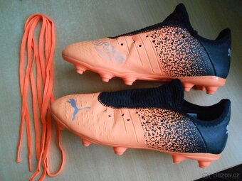Kopačky UMBRO AURORA EU 40 + PUMA FUTURE EUR 37,5 - použité - 3