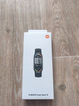 Fitness náramek Xiaomi Smart Band 10 - 3