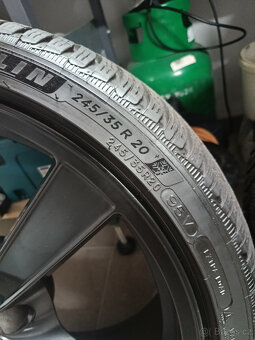 Zimní alu kola R20 8.5x20 5x112 ET25 - pneu Michelin 245/35 - 3