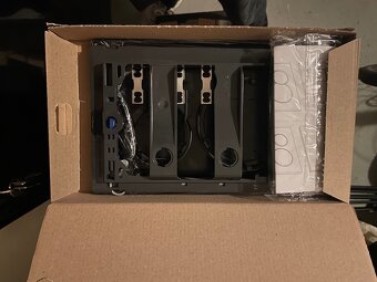 WC tlačítko Geberit Sigma20 plast černá 115.882.DW.1 - 3