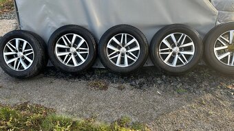 Hilux kola originál - 3