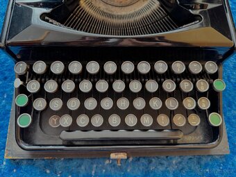 Starožitný psací stroj Mirsa Ideal - 3