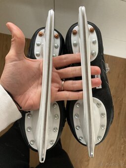 Lední brusle Crowned ATTACK 300 - 3