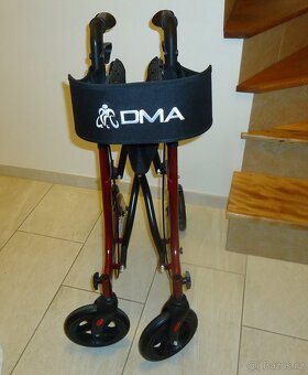 DMA čtyřkolové chodítko odlehčené, skládací - 3