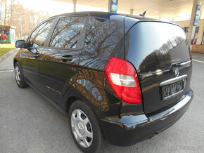 Mercedes-Benz 180 cdi PĚKNÝ+ 4x kola - 3