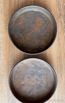 2 ks kovových misek na váhu. - 3