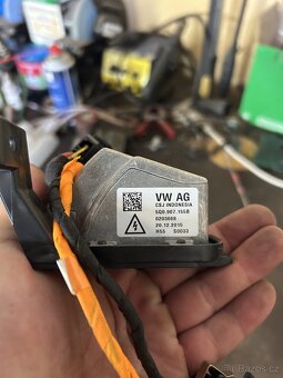 Měnič napětí ŠKODA SUPERB III - 3