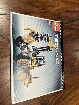 Lego Technic 8265 Přední nakladač - 3