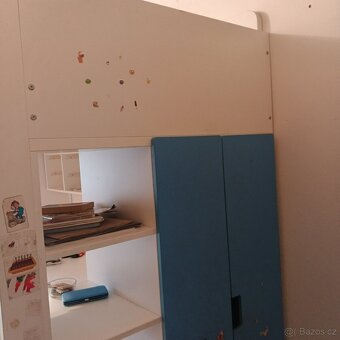 Postel se stolem SMASTAD IKEA - 3