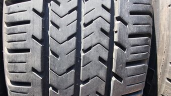 Letní pneu 195/70/15c Michelin - 3