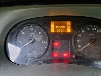 Opel vivaro - 3