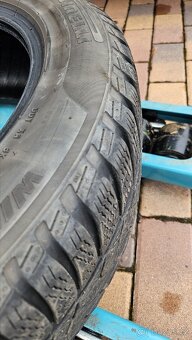 Prodam 4 zimní pneu Pirelli Sottozero 3 205/55 R16 - 3