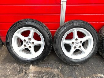 Original ALU kola Audi 15" 7,5J ET42,5 + pneu 195/65/R15 - 3