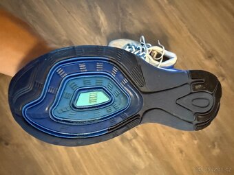 Běžecké boty Nike 42,5 - 3