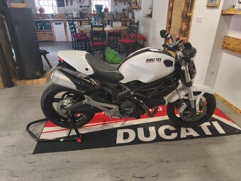 Ducati Monster 696 rv..2010 - 3