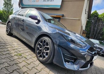 Kia Cee´d 1.5-GT-Line-1.majitel-V ZÁRUCE - 3