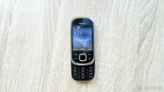 Nokia 7230 - 3