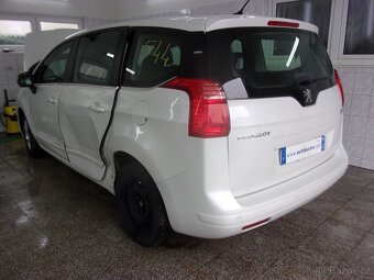 Peugeot 5008 2,0 HDi 7míst 150 - 3