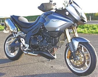 Triumph Tiger 1050 - 3