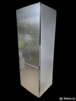 Lednice s mrazákem Siemens KG 49EAI43, A+++ - 3
