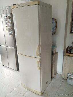 Lednice s mrazákem Gorenje RK6355W - 3