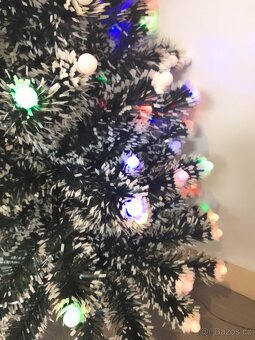 Umělý vánoční stromek s osvětlením - 3
