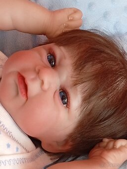 Realistická Reborn panenka zamračený chlapeček - 3