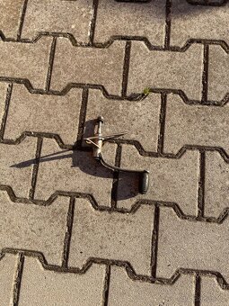 Jawa pionýr díly - 3