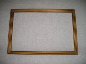 Rámečky a polička - 3