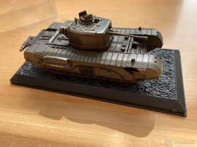 Model tanku Churchill VII - 3
