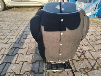 Prodám autosedačku CYBEX Juno Fix 2018. Za 1500 Kč. - 3