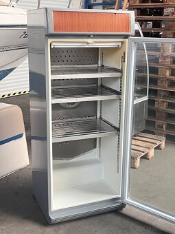 Lednice na nápoje Gorenje PV376DSI. ZÁRUKA - 3