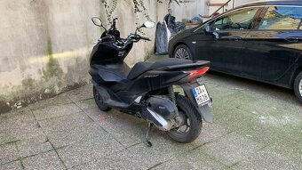 Pronajem skútru Honda PCX 125 - 3