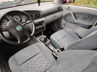 Škoda Octavia 1.8 - 3