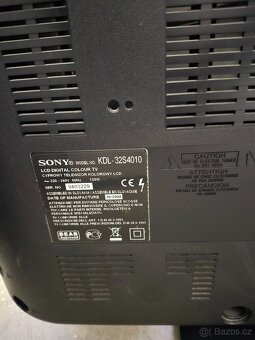 Sony Bravia 32" LCD - 3